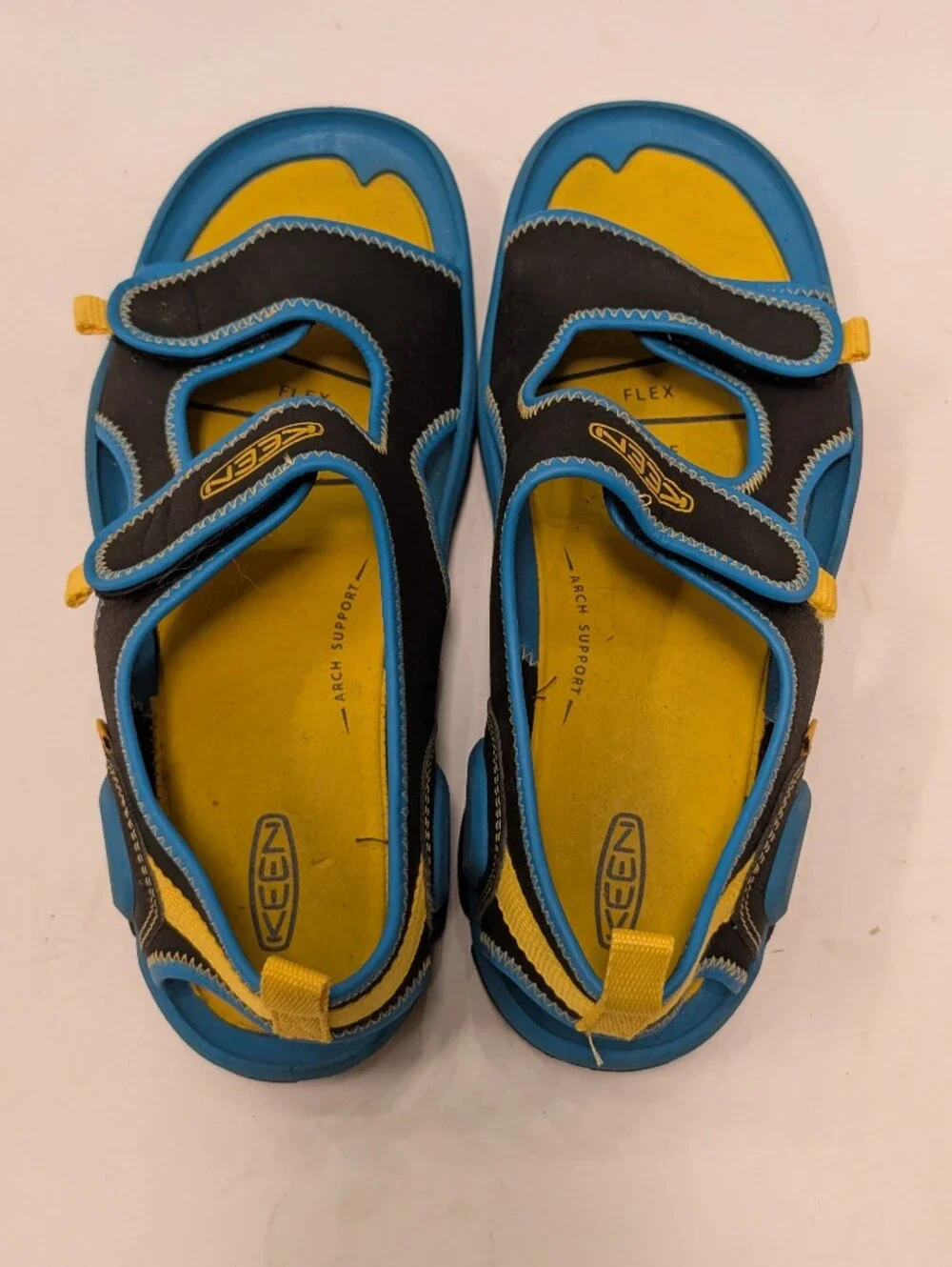 Keen Big Kid Boy's 6 Blue Black Knotch Creek Open Toe Water Shoes Sandals